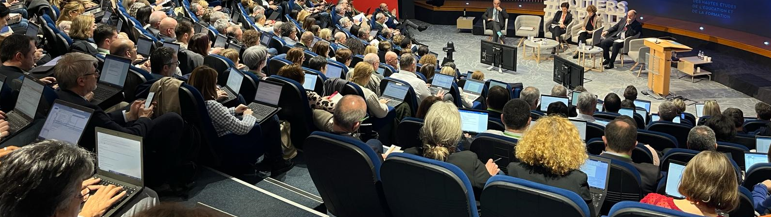 photo public amphi IH2EF