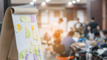 Photo paperboard dans une salle de formation